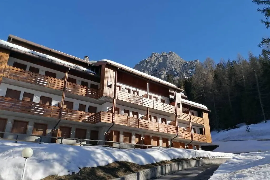 Wonderful Attic In Dolomite'S Heart Apartment Selva di Cadore Italy
